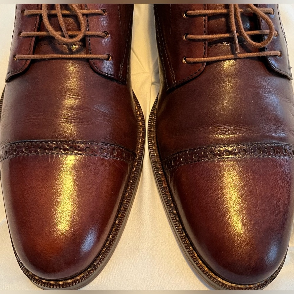 Cole Haan Cap Toe Oxfords 9.5